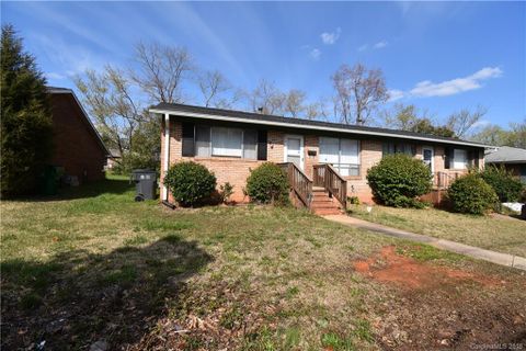 4815 The Plaza Street sold home in Lake Plaza, Charlotte, NC
