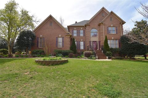 5711 Silchester Lane