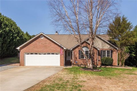 2315 Perry Road sold home in Jessies Trace, Denver, NC