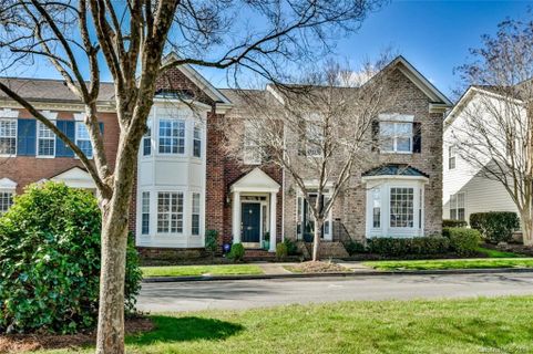 Previously sold for $380,000