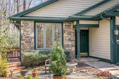 44 Mulberry Court