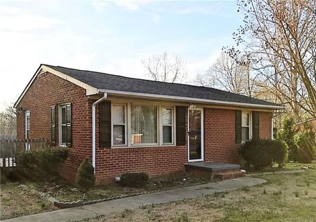 2811 Douglas Drive sold home in Idlewild Park, Gastonia, NC