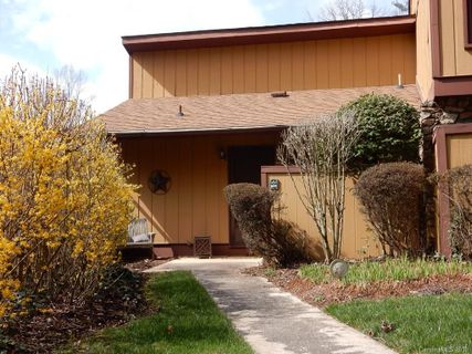 120 Colony Drive