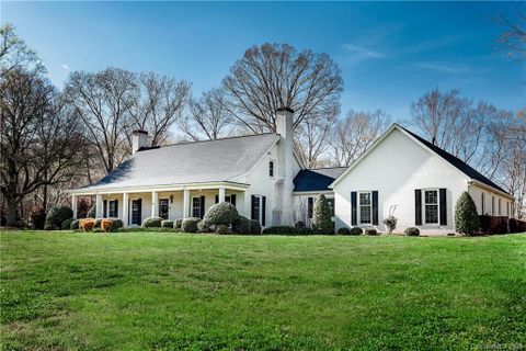1019 Timber Ridge Drive