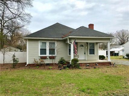 36 Bluff Avenue