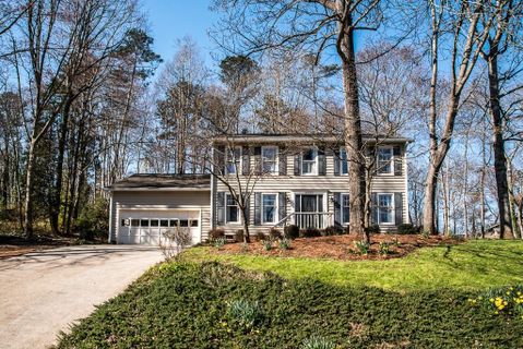 Previously sold for $239,000