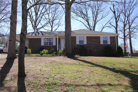 117 Shady Bluff Drive sold home in Tablerock, Gastonia, NC
