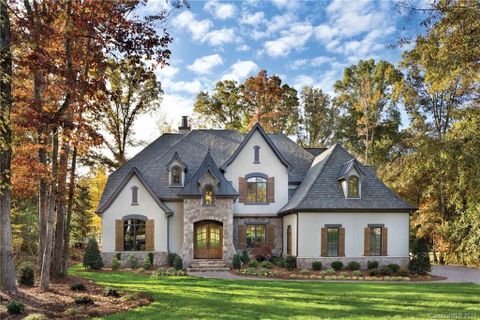 2030 Belle Grove Street 18