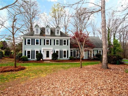 4232 Horseshoe Bend sold home in Providence Woods South, Matthews, NC