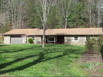 13 Phoenix Cove Road sold home in Reems Creek, Weaverville, NC