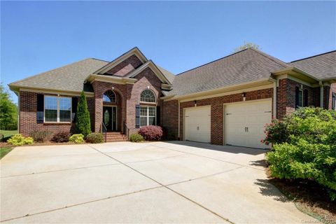6341 Willow Farm Drive