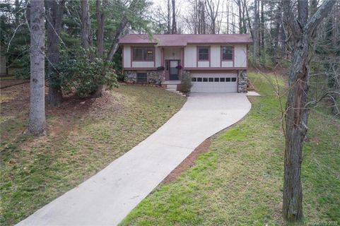 27 Deer Run Drive