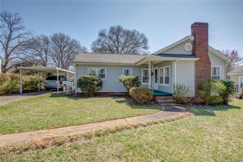 813 Mark Street sold home in South Point, Belmont, NC