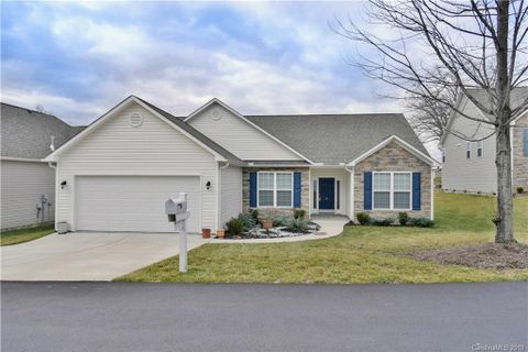 19 Eagle Crest Drive