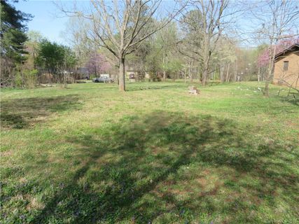 222 E Edison Drive 806
