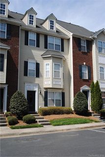 10054 Treeside Lane 13c sold home in Parkview, Matthews, NC