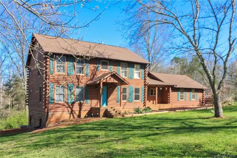 1720 Hasta Lane sold home in Catlin Heights, Vale, NC