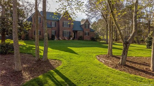 8415 Foxbridge Drive