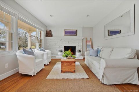 Previously sold for $325,400