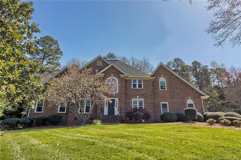 1948 Cavendale Drive