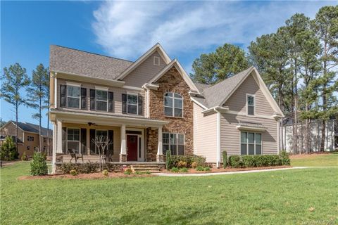 236 Cove Creek Loop