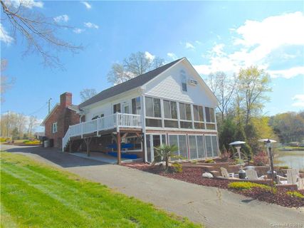 495 Murray Drive 17-18