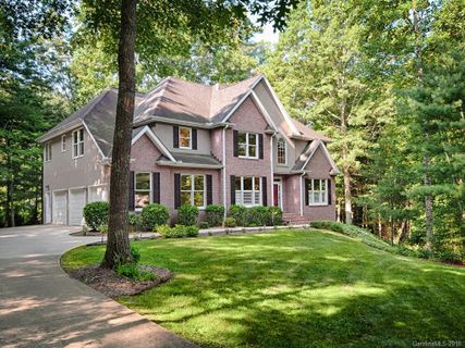 Previously sold for $620,000