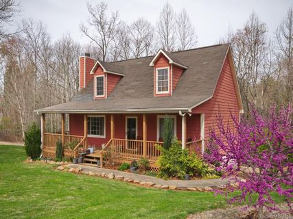 325 Big Bear Boulevard sold home in Cardinal Farms, Old Fort, NC