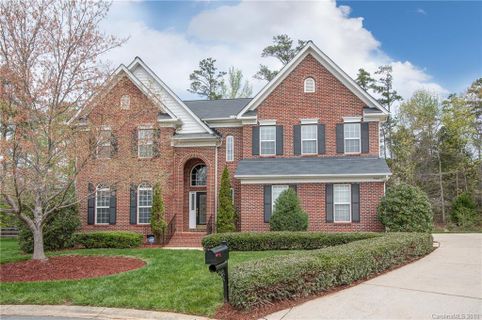 8900 Leitrim Court