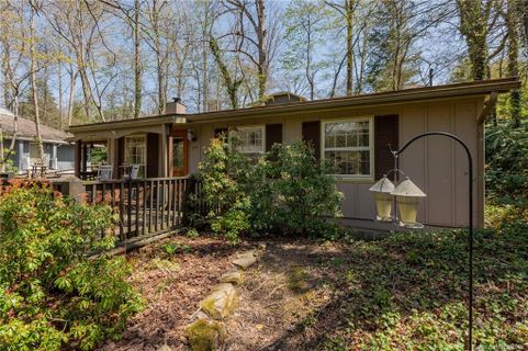 213 Laurel Circle Drive sold home in Lakewood Park, Black Mountain, NC