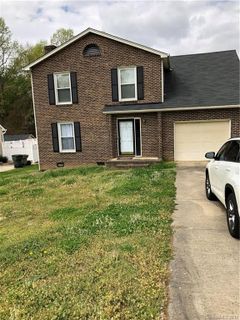 909 Ramblewood Lane sold home in Forest Brook, Gastonia, NC