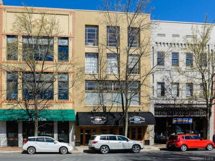 35 Patton Avenue 402