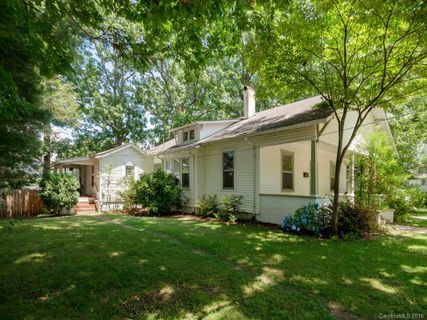 1310 Hyman Avenue sold home in Hyman Heights, Hendersonville, NC