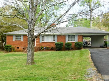 3907 Arvin Drive sold home in Arvin Hills, Charlotte, NC