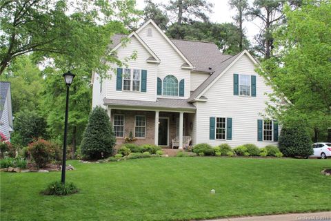 802 Savannah Place Drive