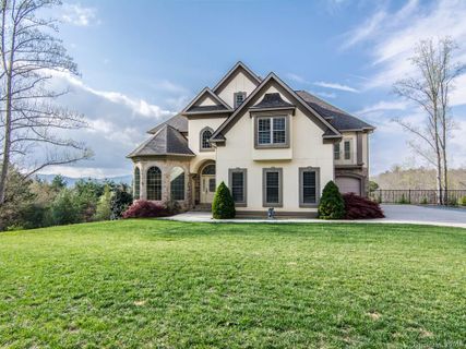 132 Glen Trillium Drive sold home in Trillium Glen, Fletcher, NC