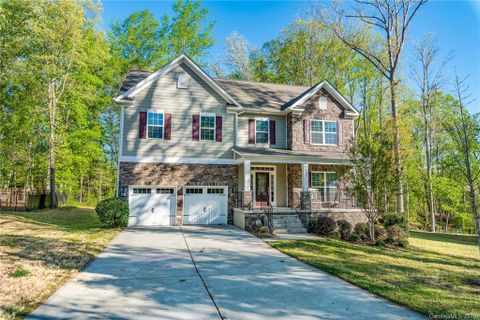 611 Pleasant Pine Court sold home in Reid Hall, Matthews, NC