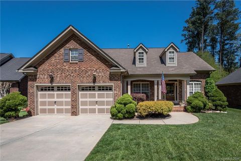 1014 Brookhollow Court