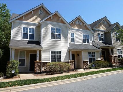 14951 Scothurst Lane