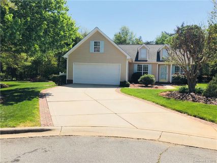 6901 Dandelion Court