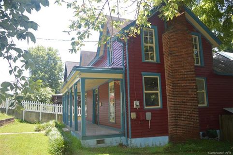 305 E Bank Street sold home in Historic District, Salisbury, NC