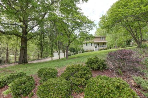 1009 Manassas Drive sold home in Jackson Heights, Concord, NC