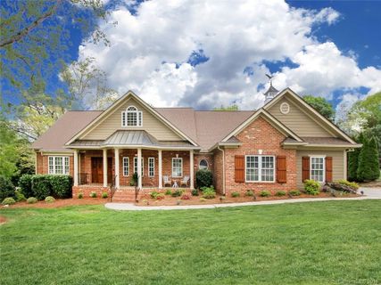 143 Mandarin Drive