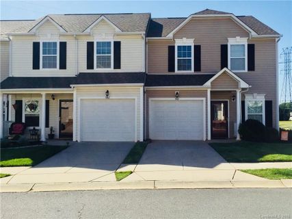 542 Claire Lane