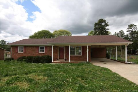 1307 Mayberry Road sold home in Mayberry, Dallas, NC