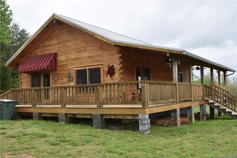 589 Holly Ridge Road sold home in Buffalo Acres, Grover, NC