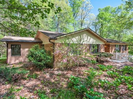 35 Hunters Lane