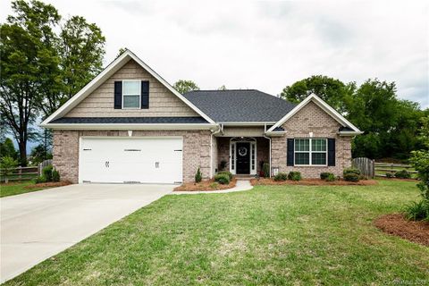 859 Juanita Drive sold home in Roberta Meadows, Concord, NC
