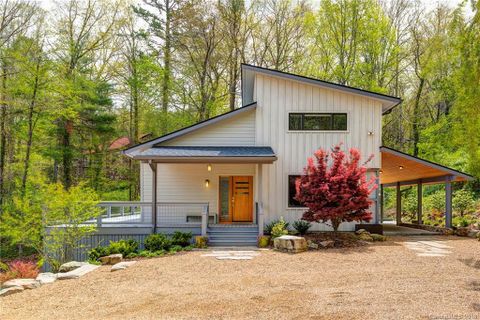 13 Pine Tree Road