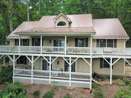 Previously sold for $415,000